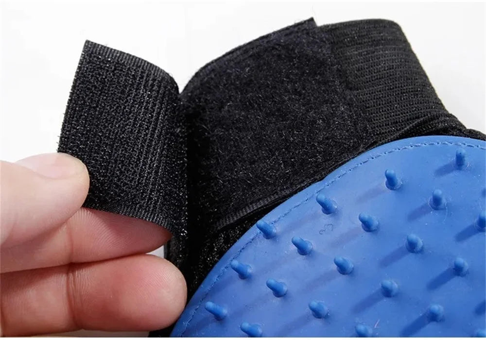 PetMia™ 2-in-1 Pet Grooming & Massage Glove